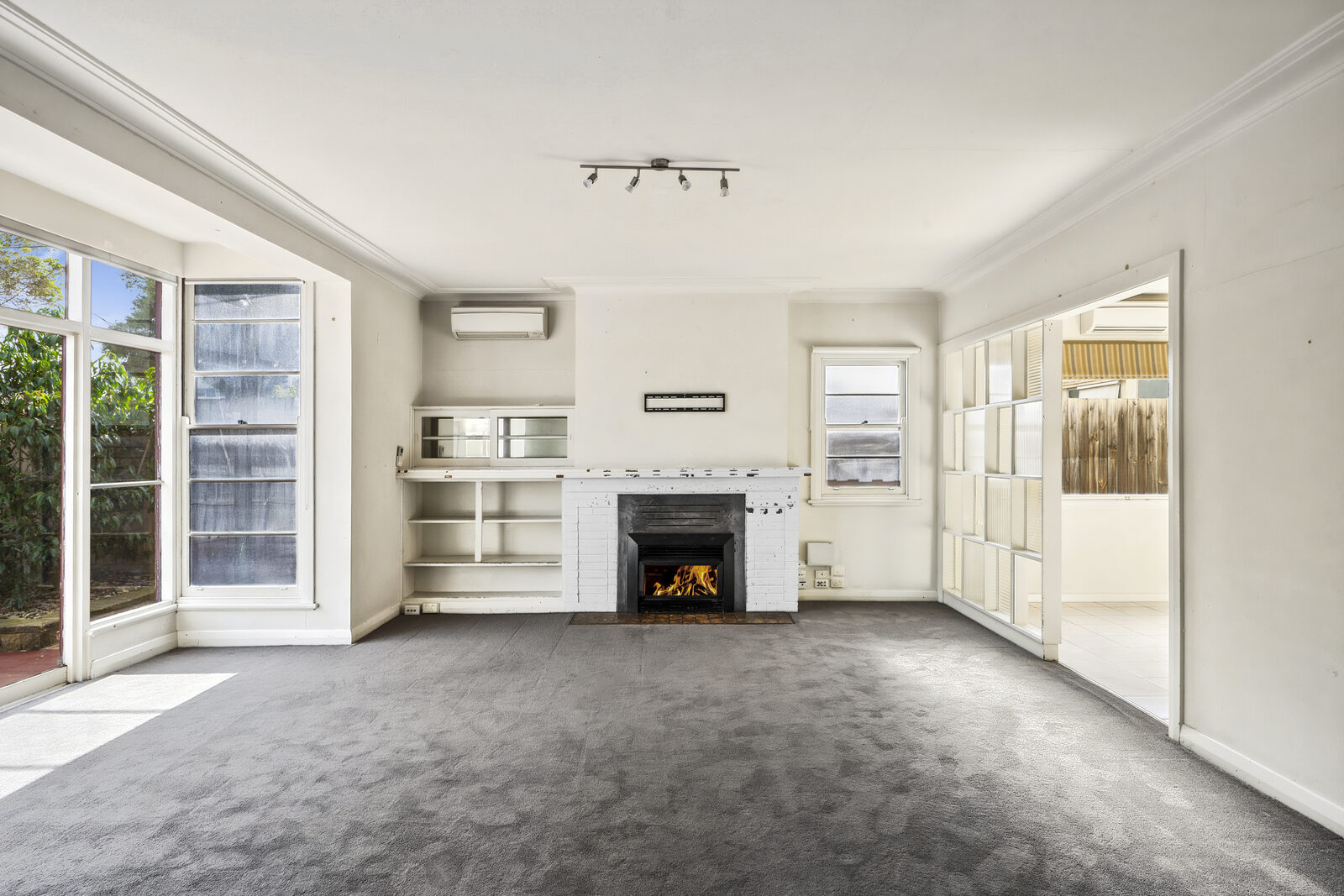 Empty living room before virtual staging